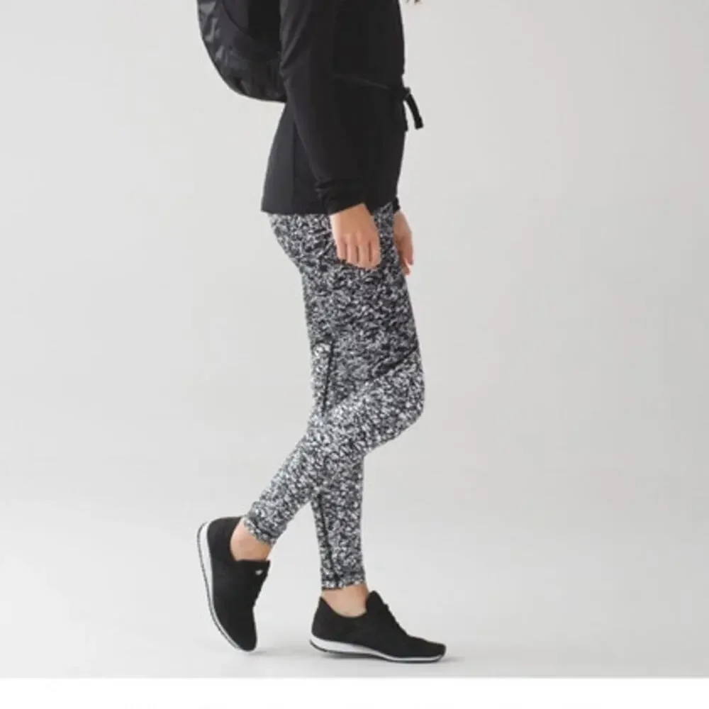Lululemon Wunder Under Pant (Hi-Rise) SIZE 6
